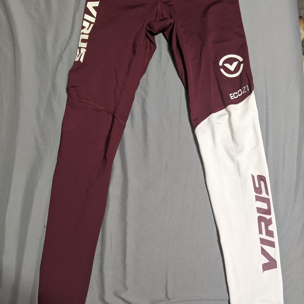 Virus leggings